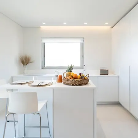 2bd Boho Sea View By The Olon Apartment